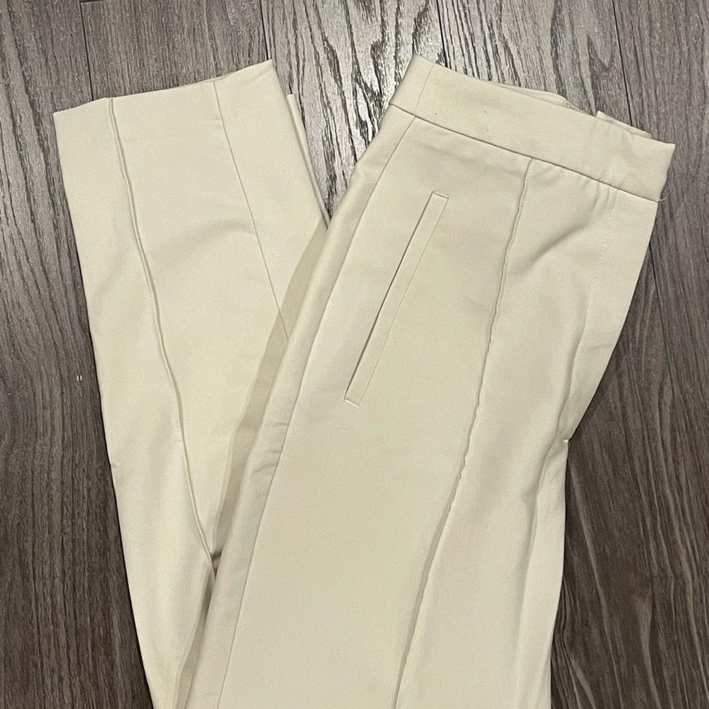 ZARA Slacks // Pants With A High Waist
